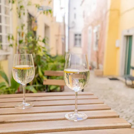 Apartment Alfama Nest *