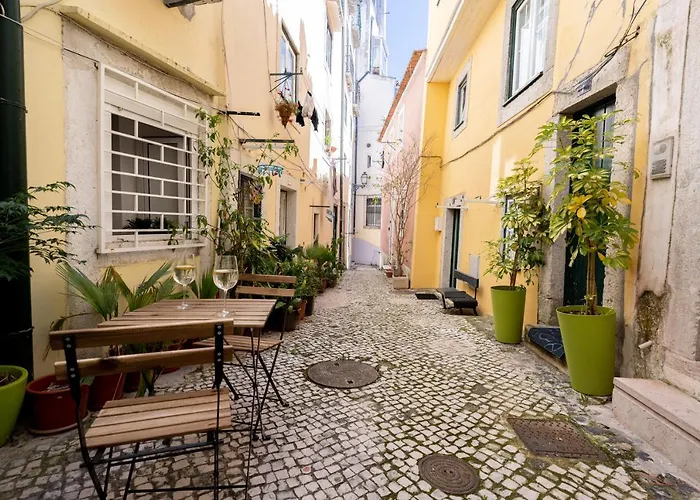 דירה Alfama Nest *
